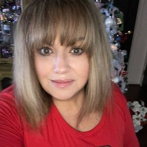 Meet your Posher, Cara